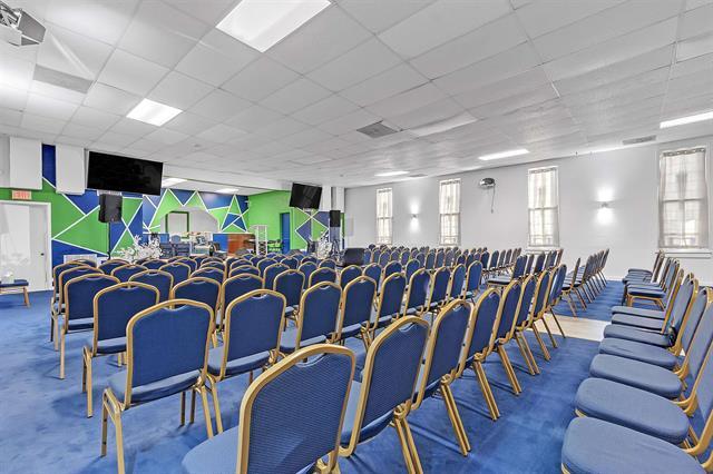 More Photos Of 2956 East St, Memphis Religious Facility For Sale