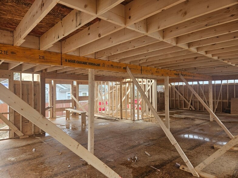 More Photos Of 1232 Mineral Spring Ave, North Providence Freestanding For Lease