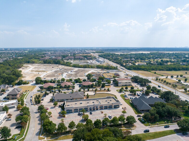 More Photos Of 3851 Stonebridge Dr, McKinney Unknown For Lease