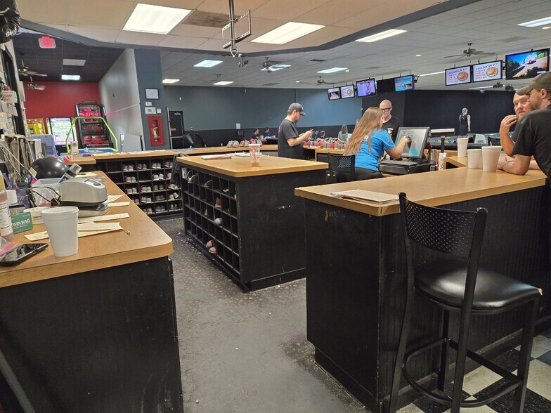 More Photos Of 2006 S Main St, Farmville Bowling Alley For Sale