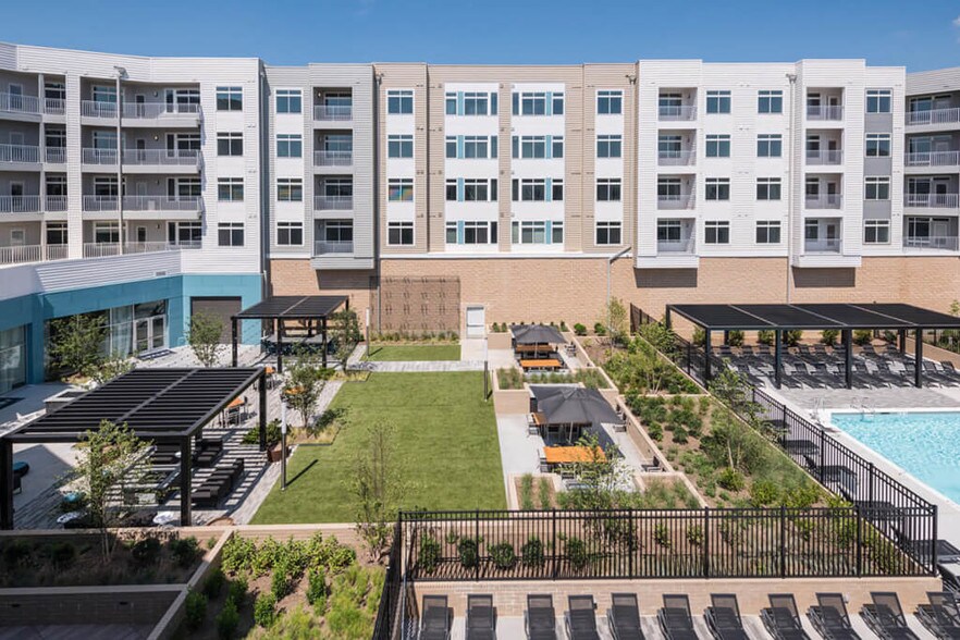 More Photos Of 8010 Gramercy Blvd, Rockville Apartments For Lease