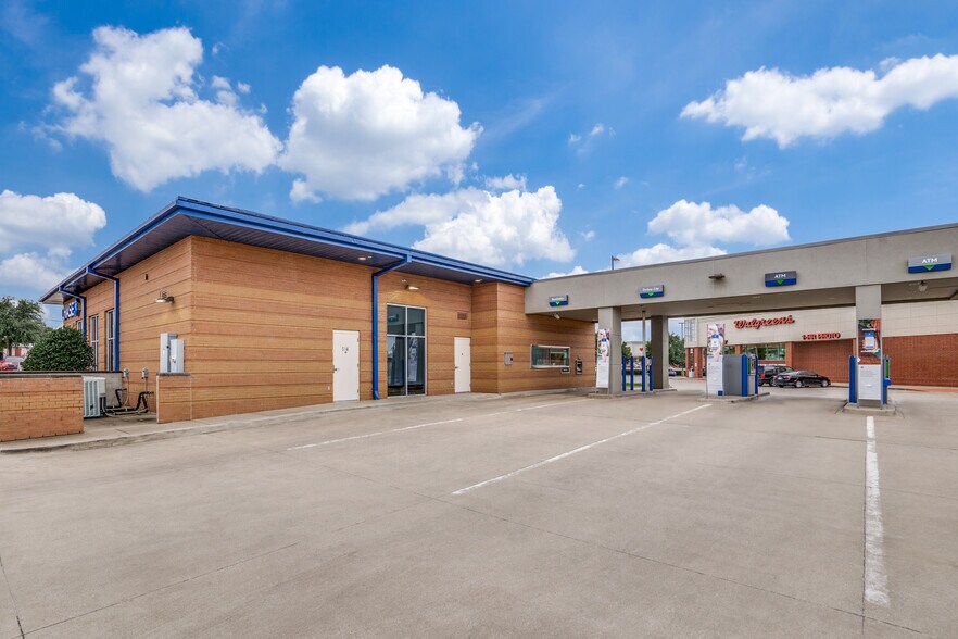 More Photos Of 514 State Hwy 78, Wylie Bank For Sale