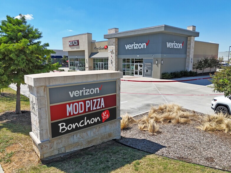 More Photos Of 2321 State Highway 121, Euless Storefront For Lease