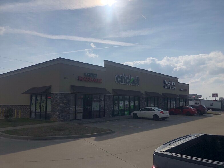 More Photos Of 2722 W Northwest Loop 323, Tyler Freestanding For Lease