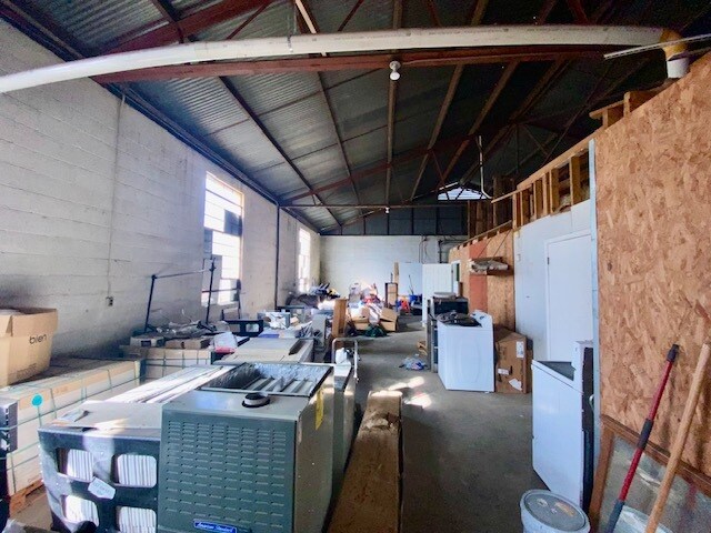More Photos Of 115 Nehi Cir, Mccomb Industrial For Sale