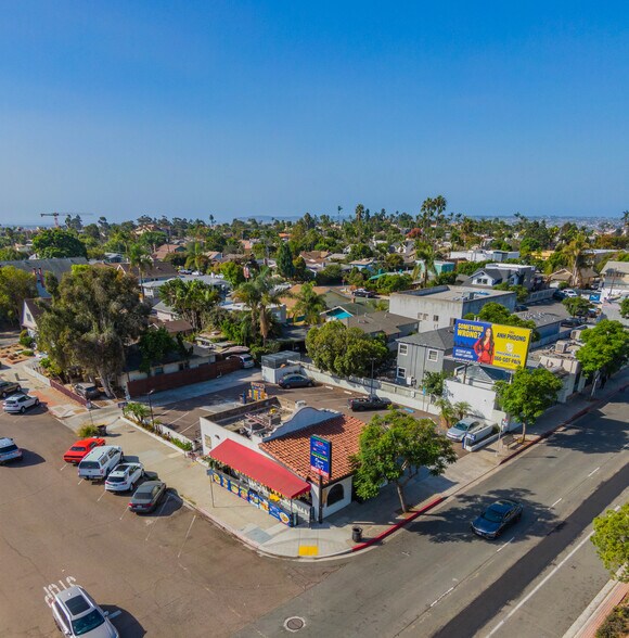 More Photos Of 719 W Washington St, San Diego Fast Food For Sale