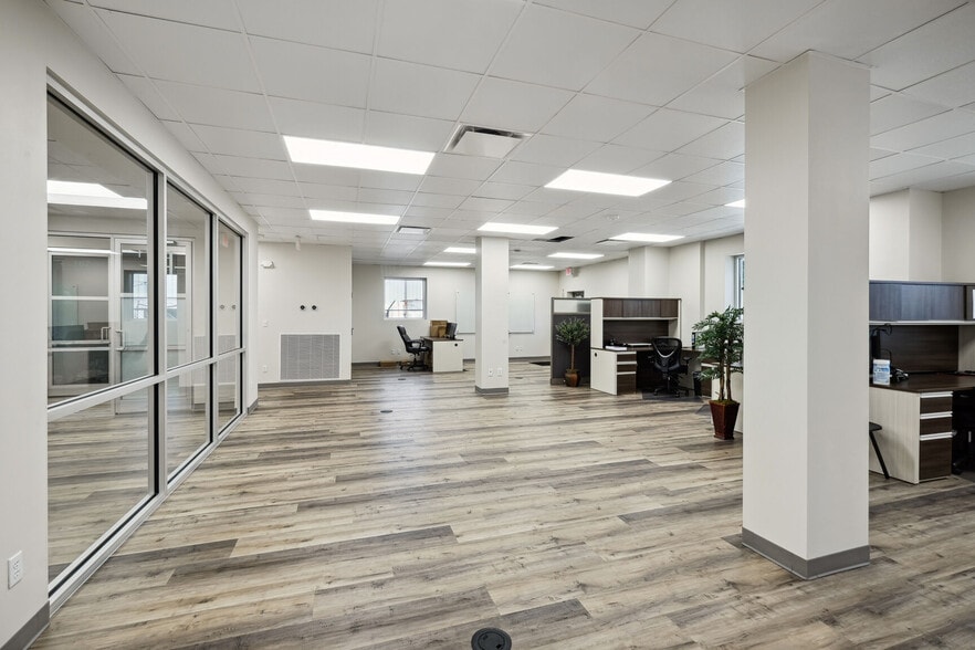 More Photos Of 8321 Lafitte Ct, Chalmette Medical For Sale