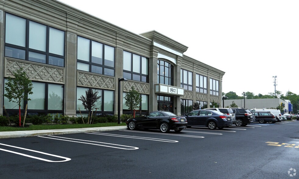 More Photos Of 1912 State Route 35, Oakhurst Medical For Lease