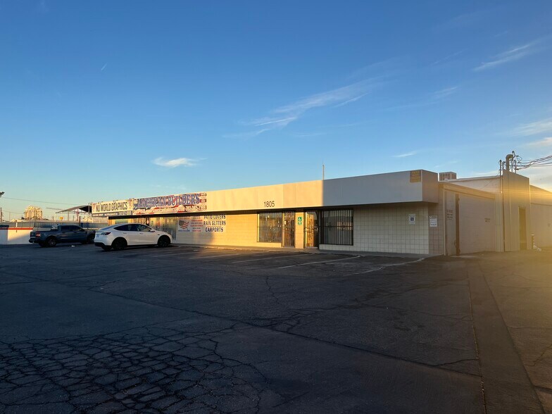 More Photos Of 1801-1807 Western Ave, Las Vegas Light Manufacturing For Sale