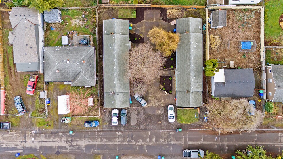 More Photos Of 7612-7706 SE 65th Ave, Portland Multifamily For Sale