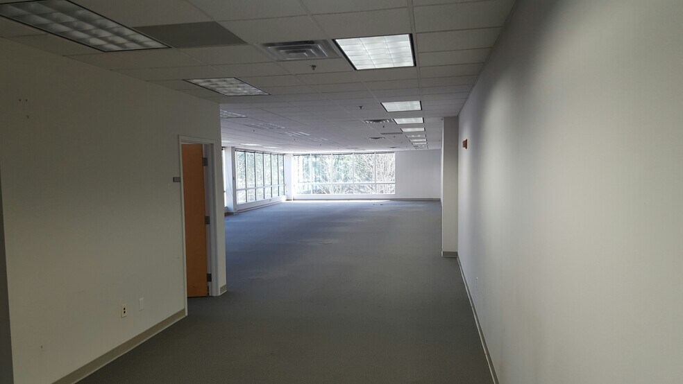 More Photos Of 700 Westpark Dr, Peachtree City Office For Lease