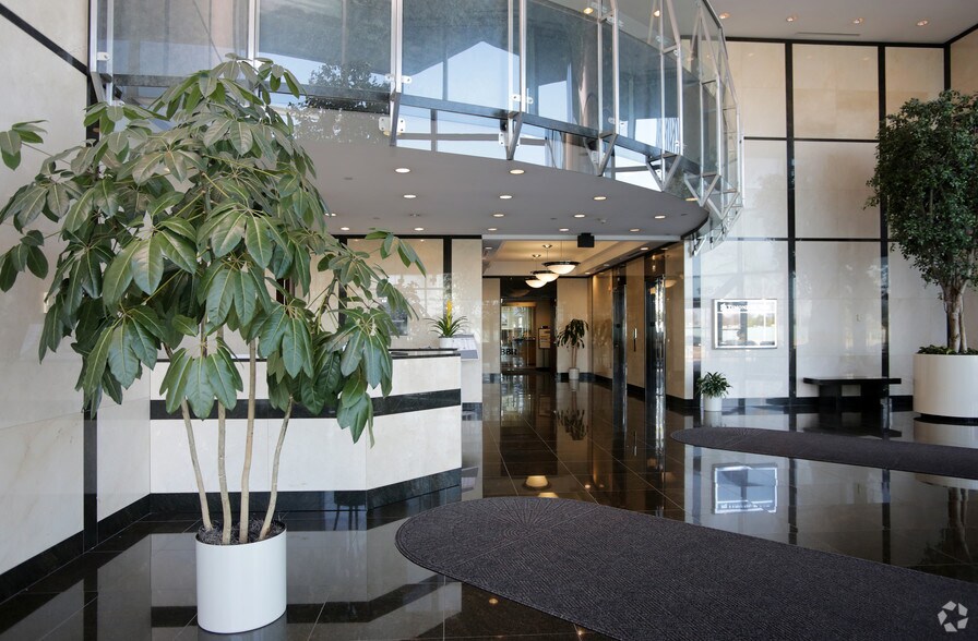 More Photos Of 1940-1946 Greenspring Dr, Timonium Unknown For Lease