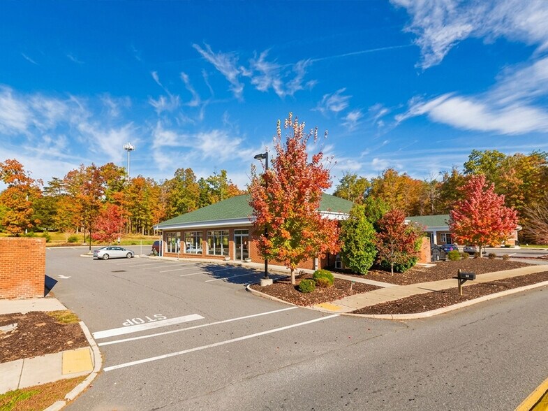 More Photos Of 63 Market St, Palmyra Restaurant For Sale
