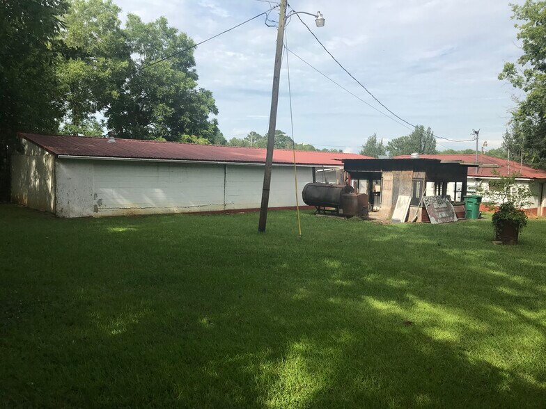 254 Demopolis Hwy, Eutaw, AL 35462 Restaurant For Sale