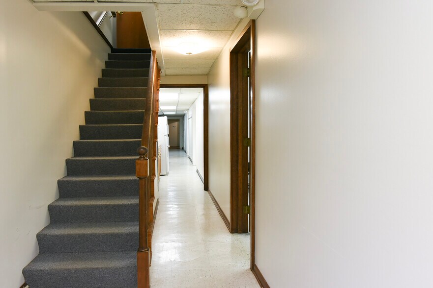 More Photos Of 29 W Franklin St, Hagerstown Apartments For Sale