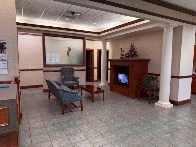 More Photos Of 8026 US Route 60, Barboursville Office For Sale