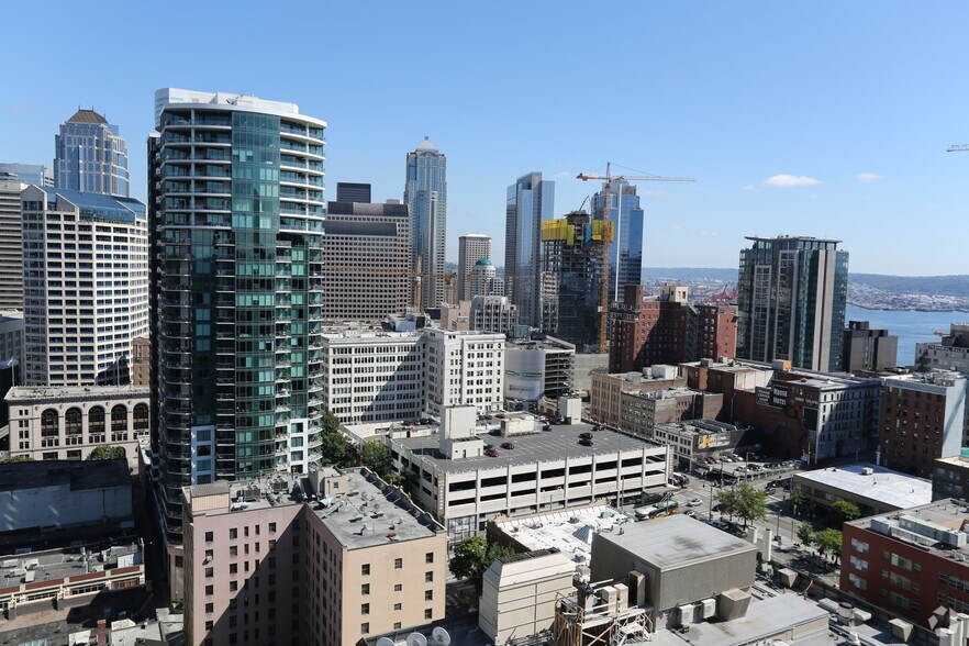 More Photos Of 2105 5th Ave, Seattle Apartments For Lease