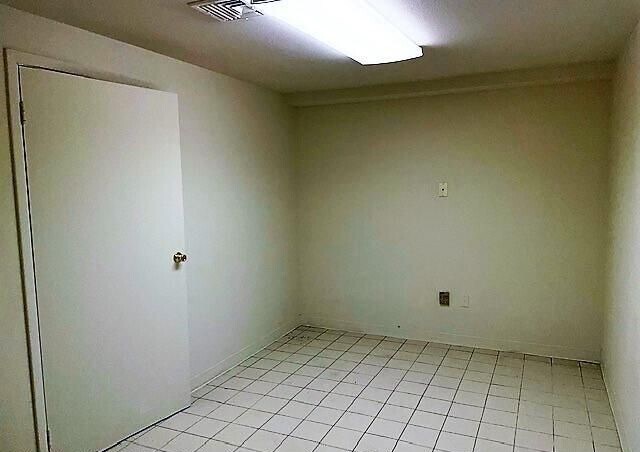 More Photos Of 2110 Clove Rd, Staten Island Storefront Retail Office For Sale