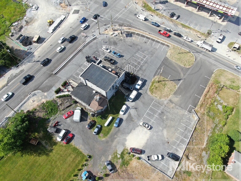 More Photos Of 3341 Pricetown Rd, Fleetwood Freestanding For Sale