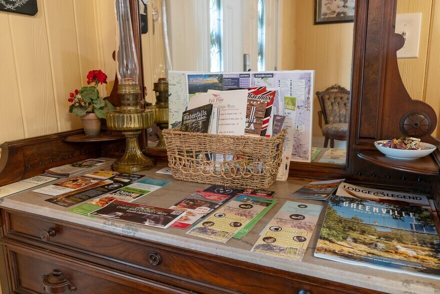 More Photos Of 207 W 2nd Ave, Easley Hospitality For Sale