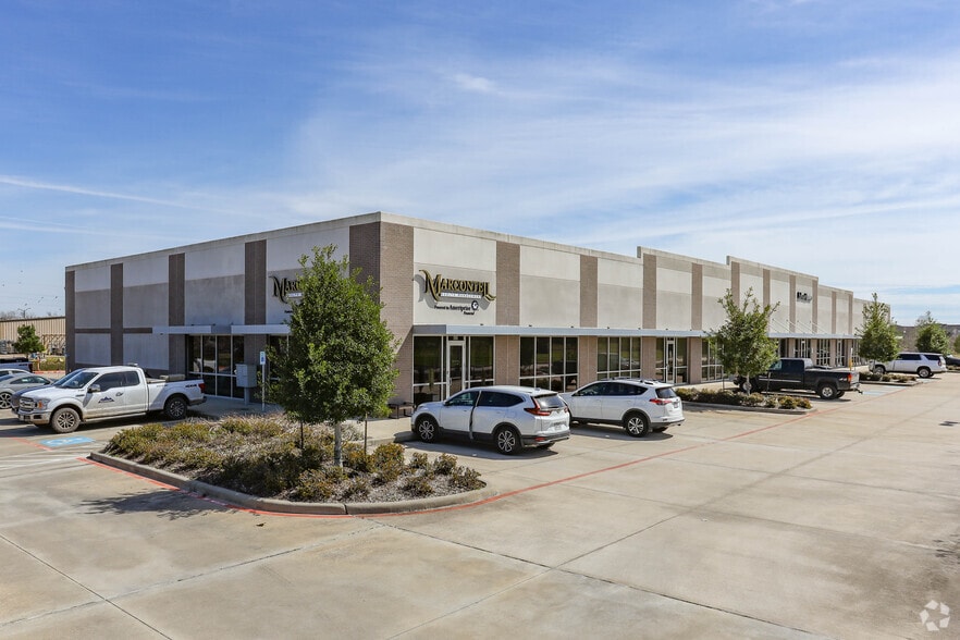 More Photos Of 2830 FM 565, Mont Belvieu Flex For Lease