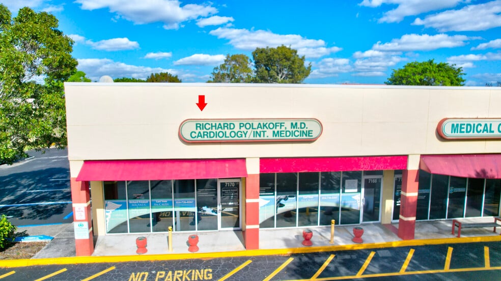 More Photos Of 7118-7170 N Nob Hill Rd, Tamarac General Retail For Lease