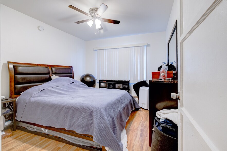 More Photos Of 4810 W 104th St, Inglewood Apartments For Sale