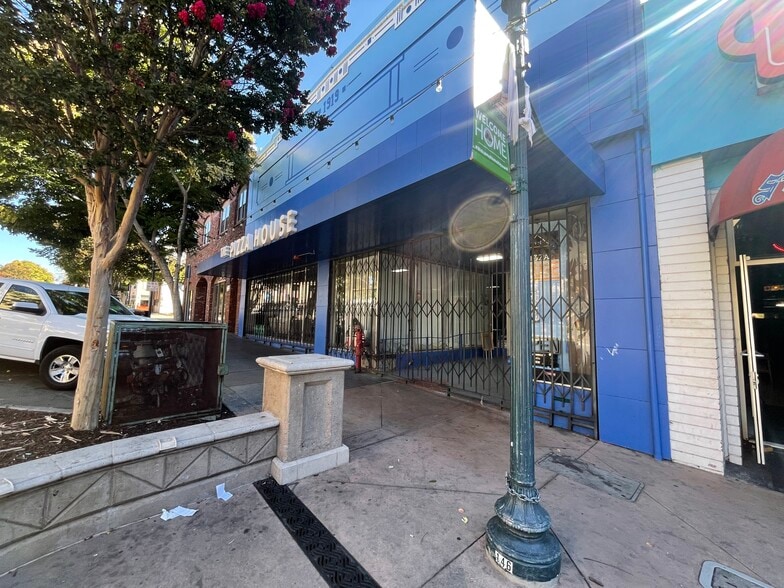 More Photos Of 943 B St, Hayward Restaurant For Sale