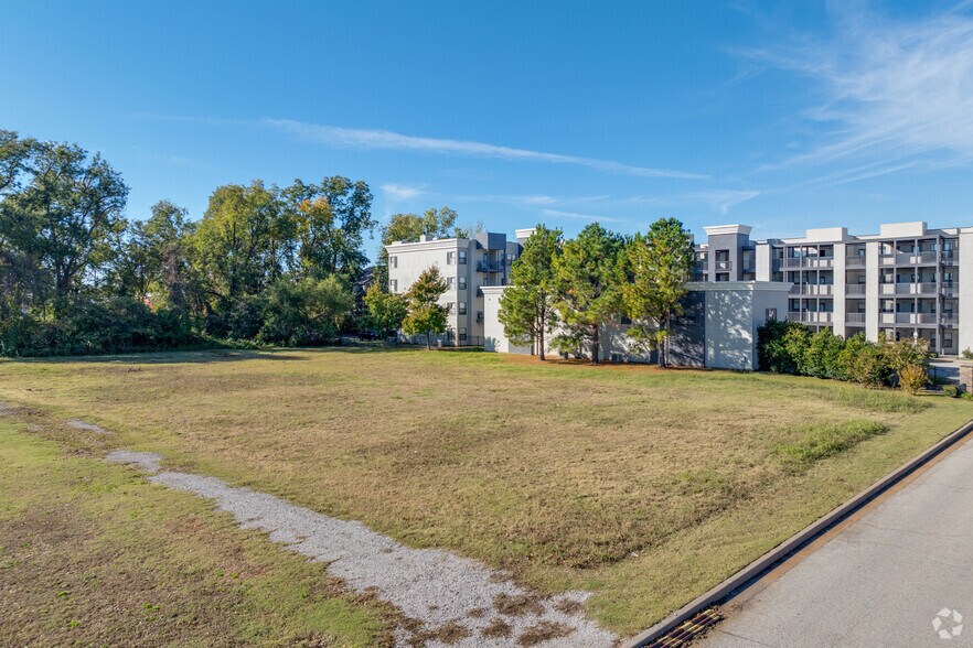 More Photos Of 2722 E 93rd St, Tulsa Land For Sale