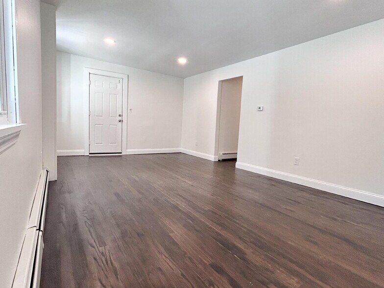 More Photos Of 54 Roath St, Norwich Multifamily For Sale