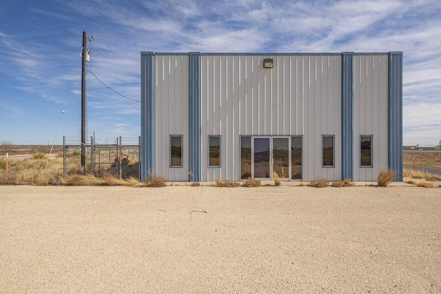 Primary Photo Of 850 W I-20, Penwell Warehouse For Lease