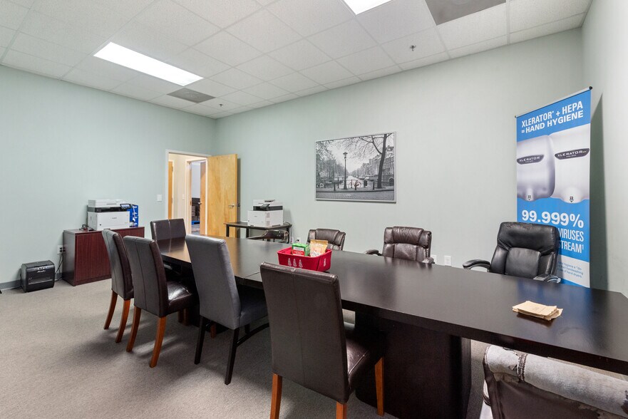 More Photos Of 129 Oakpark Dr, Mooresville Light Manufacturing For Lease