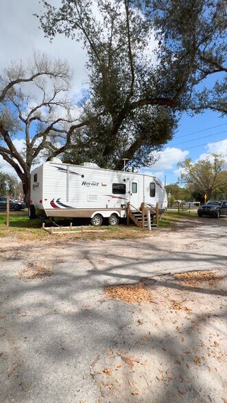Primary Photo Of 4233 Gall Blvd, Zephyrhills Manufactured Housing Mobile Home Park For Sale