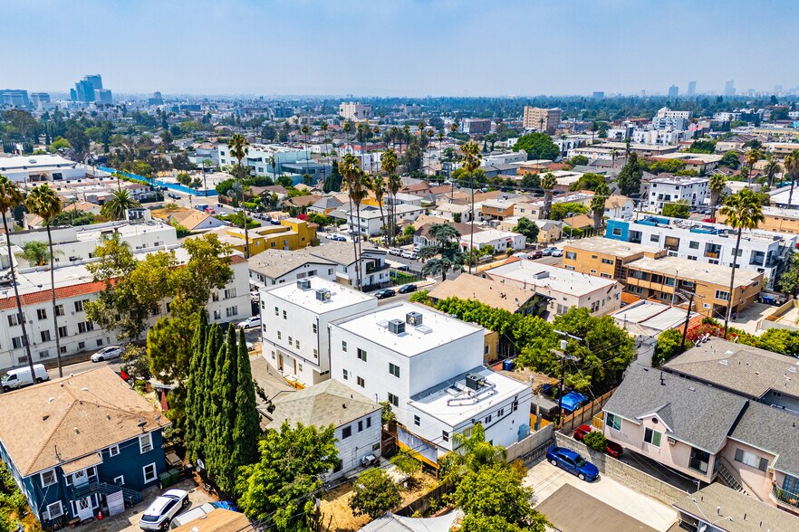 More Photos Of 4511 Rosewood Ave, Los Angeles Apartments For Sale