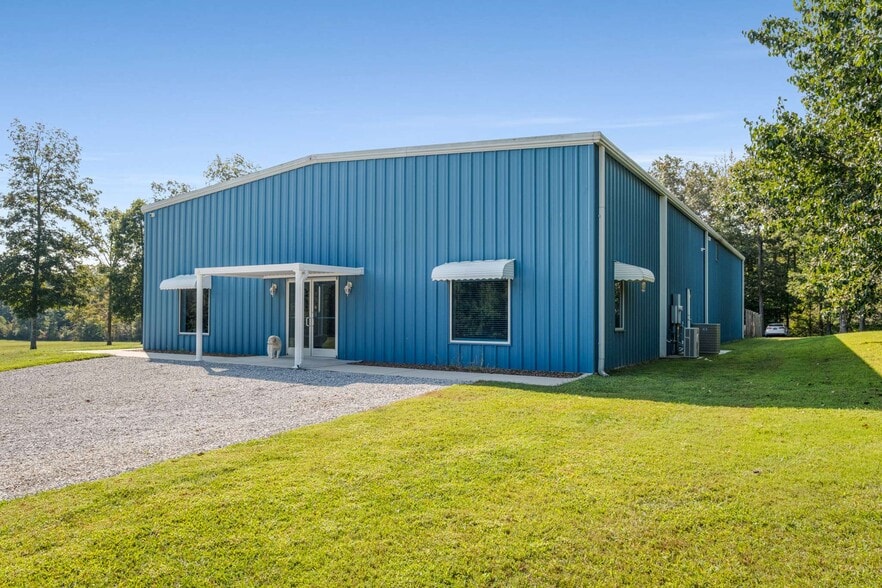 More Photos Of 456 Lakewood Park Rd, Beechgrove General Retail For Sale