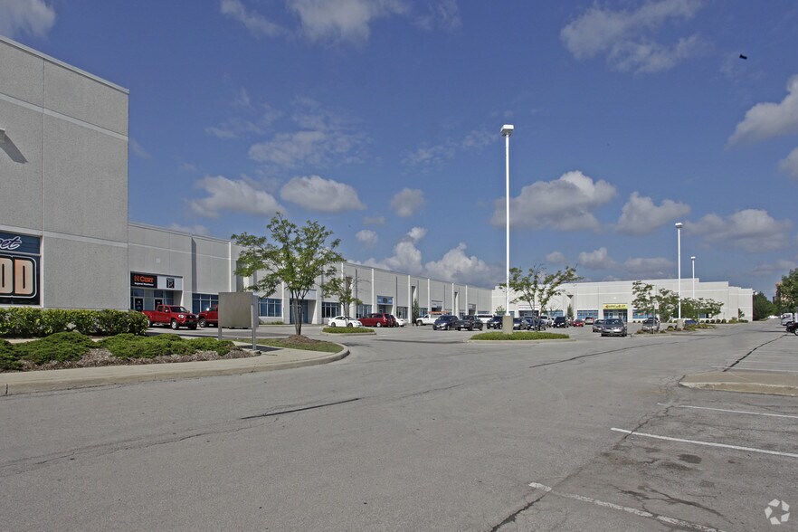 More Photos Of 3250 Ridgeway Dr, Mississauga Warehouse For Lease