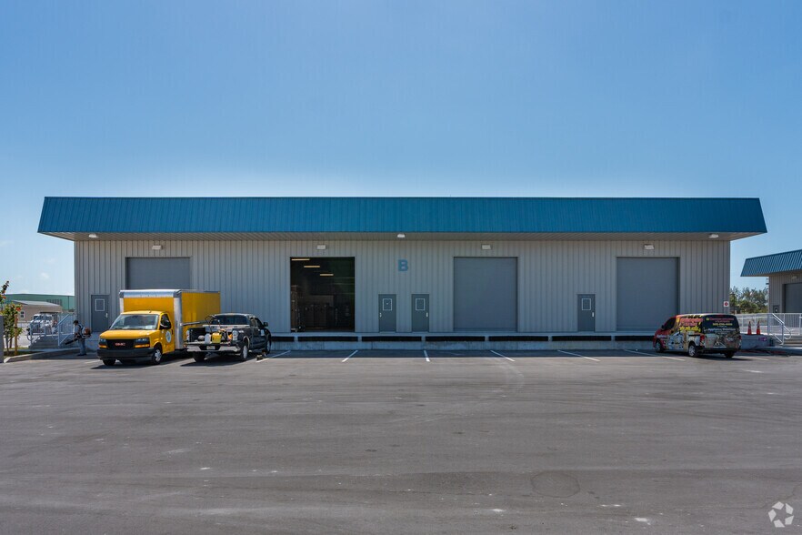 More Photos Of 117 Overseas Hwy, Key West Unknown For Sale