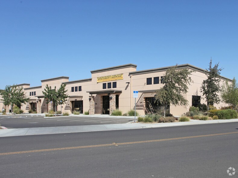 Primary Photo Of 60 G St, Los Banos Unknown For Lease