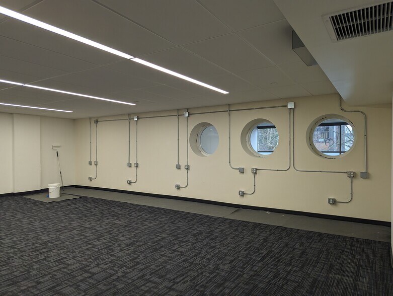 More Photos Of 805 Broadway St, Vancouver Office For Lease