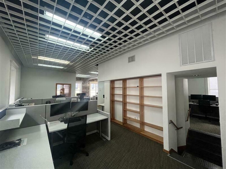 More Photos Of 110 S Kentucky Ave, Lakeland Office For Lease