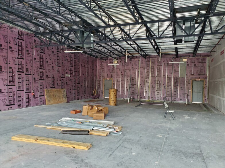 More Photos Of 120 Homestead Rd S, Lehigh Acres General Retail For Lease