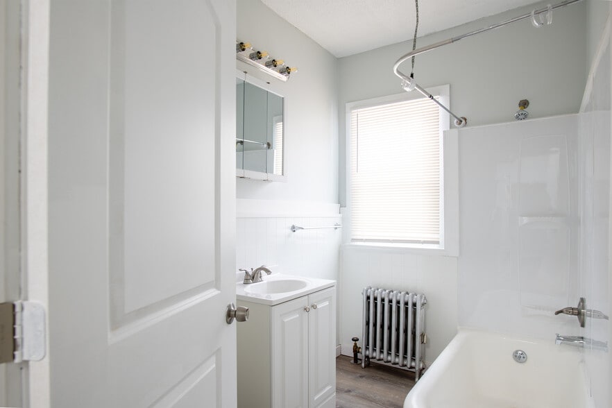 More Photos Of 69 Winter St, Springfield Apartments For Sale