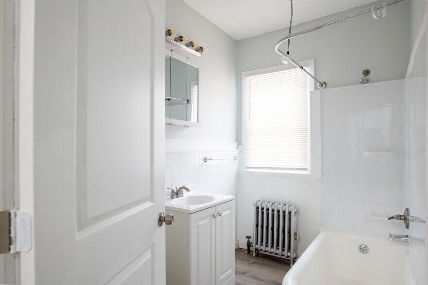 More Photos Of 69 Winter St, Springfield Apartments For Sale