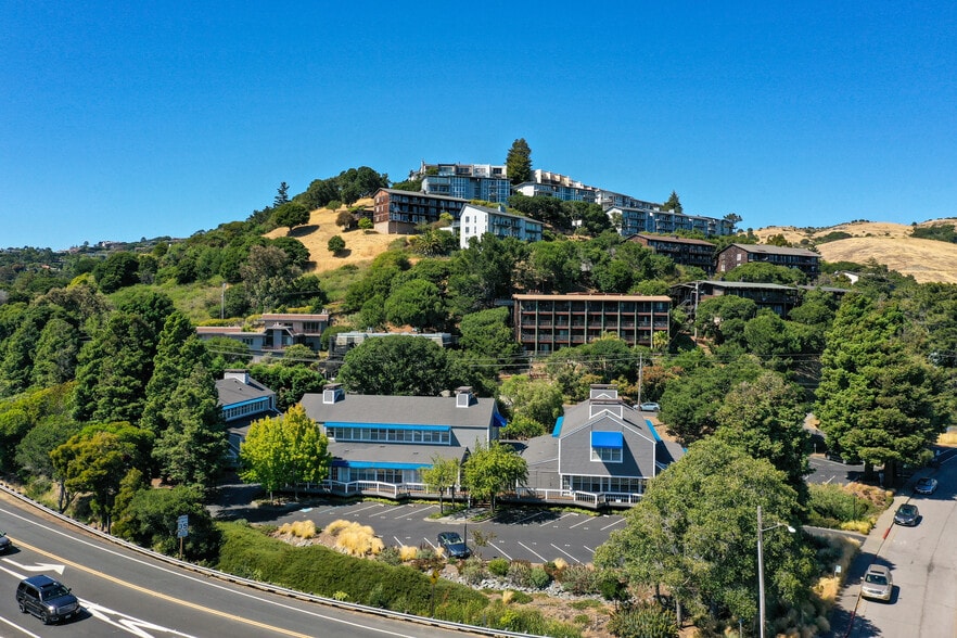 Primary Photo Of 1100-1120 Mar West St, Tiburon Office For Sale