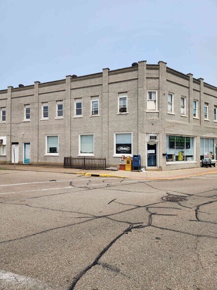 Primary Photo Of 3985 Central Ave, Shadyside Flex For Sale