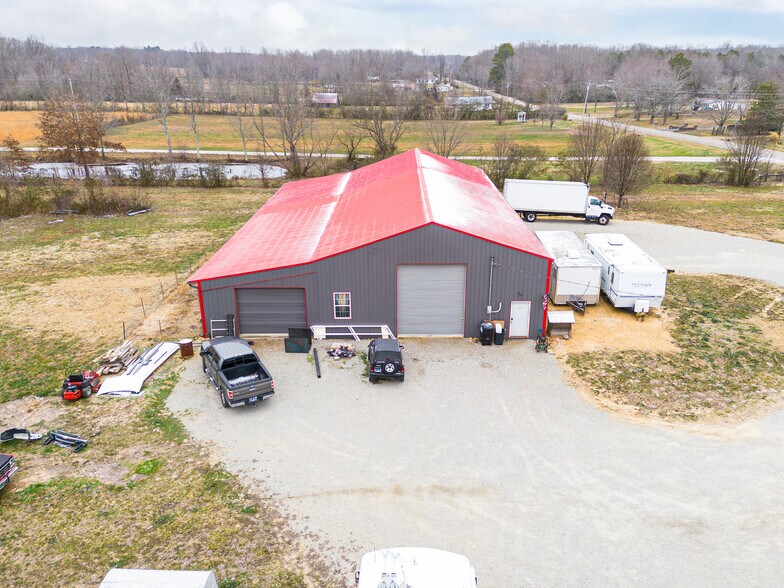 More Photos Of 634 Swiss Colony Rd, Hohenwald Warehouse For Sale