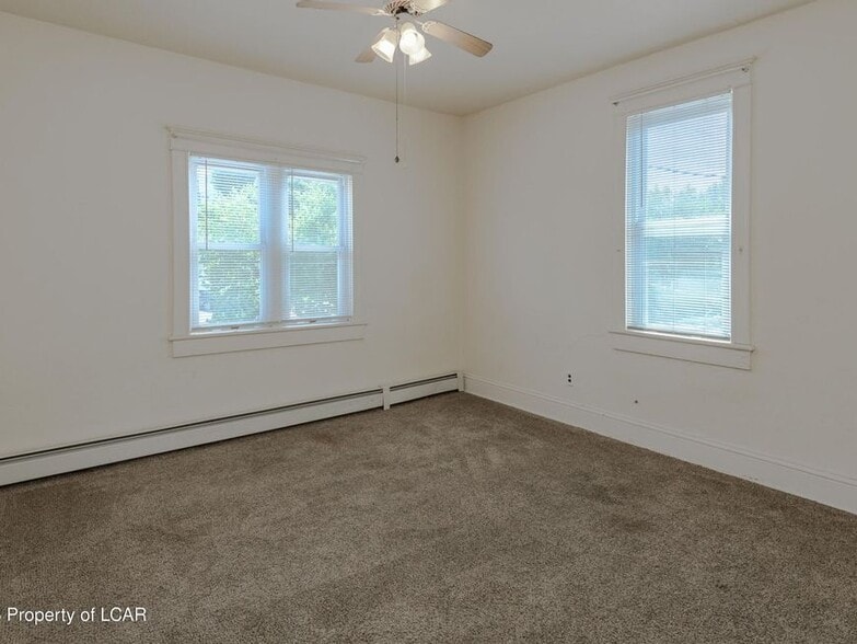 More Photos Of 310 E Main St, Nanticoke Apartments For Sale