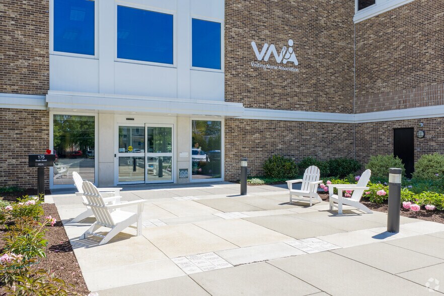 More Photos Of 175 South St, Morristown Medical For Lease