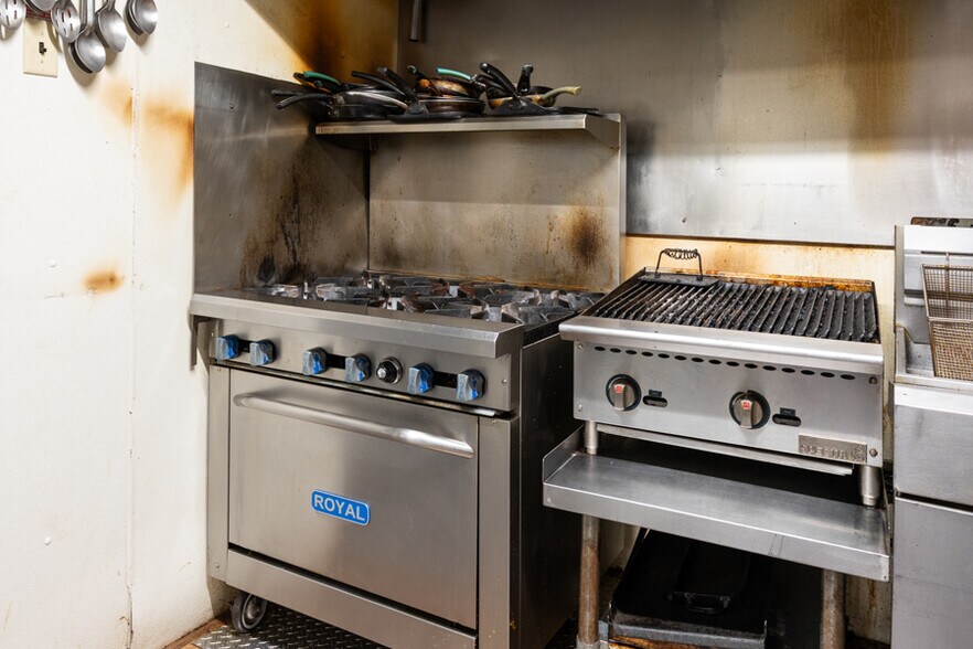 More Photos Of 9646 US-20, Bridgewater Restaurant For Sale