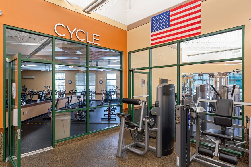 More Photos Of 5245 Westview Dr, Frederick Health Club For Sale